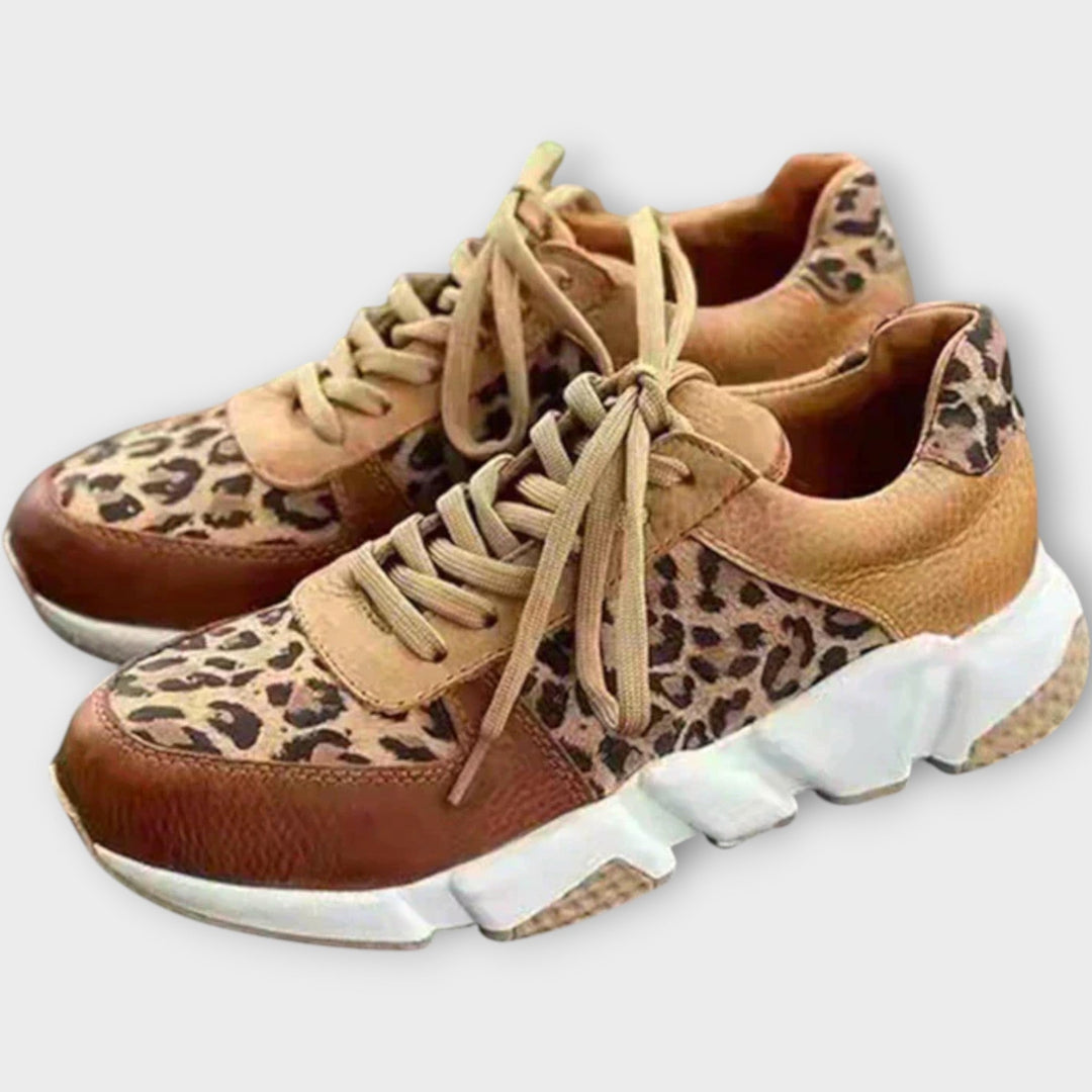 Chunky Sole Sneakers with Chic Pattern Detailing