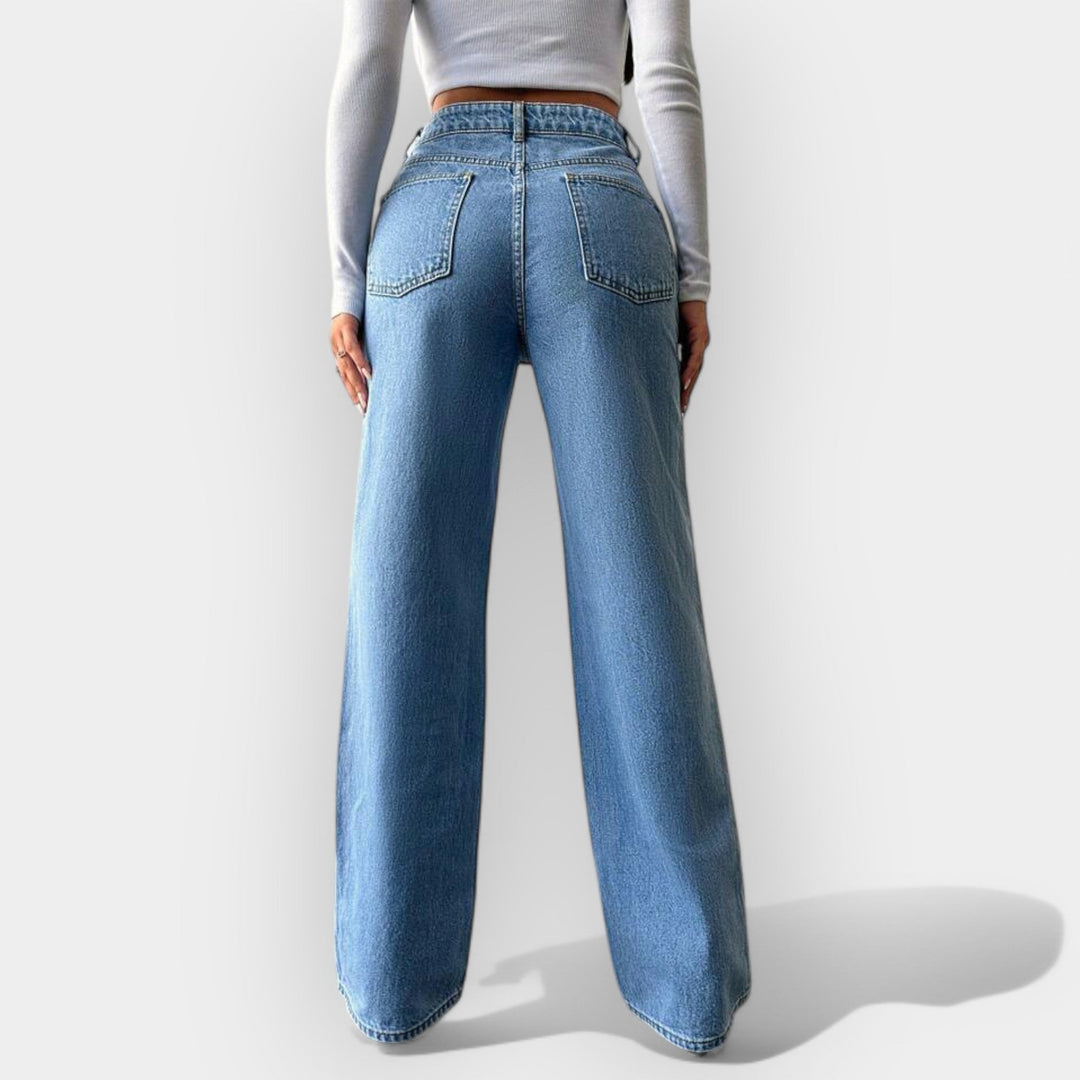 High-Waisted Jeans with a Comfortable Wide Fit