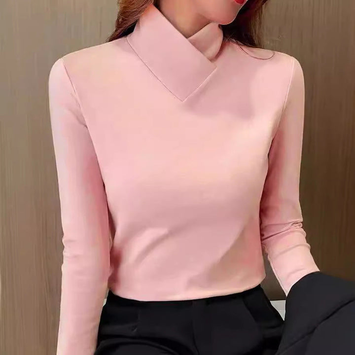 Avery | Chic Turtleneck T-shirt